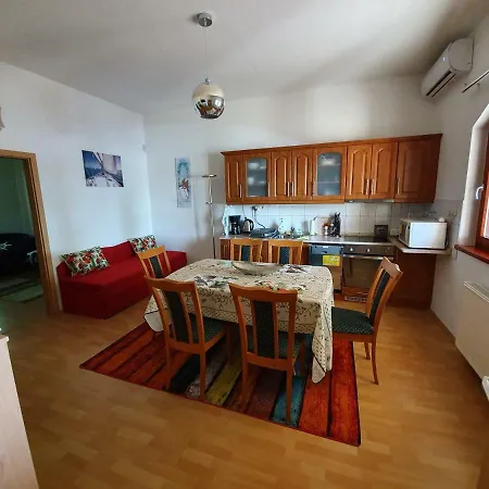 Διαμέρισμα Lido Dalma Apartman 1 Fonyód